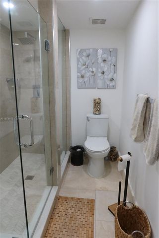 10923 NW 70th St 10923, Doral, FL 33178