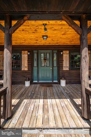 2101 OLD LANCASTER PI, Reinholds, PA 17569