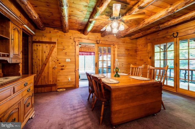 2101 OLD LANCASTER PI, Reinholds, PA 17569