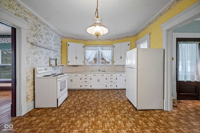 614 N Illinois Street, Monticello, IN 47960