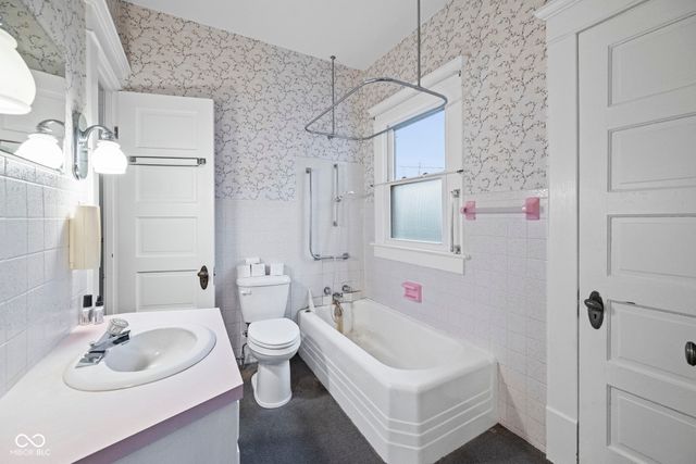 614 N Illinois Street, Monticello, IN 47960