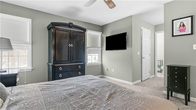 16 Park Walk, Lancaster, NY 14086