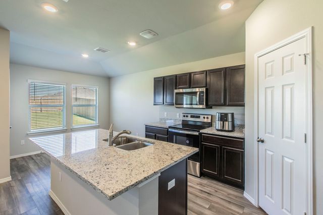 7029 Llano Drive, Waco, TX 76633