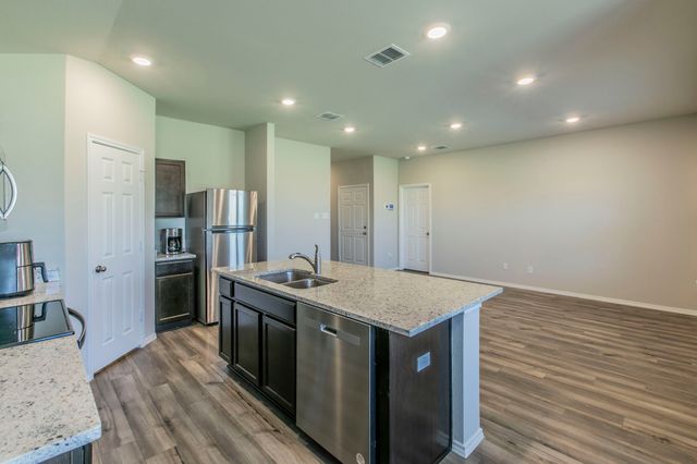 7029 Llano Drive, Waco, TX 76633