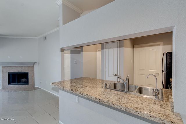 16013 S DESERT FOOTHILLS Parkway 2090, Phoenix, AZ 85048