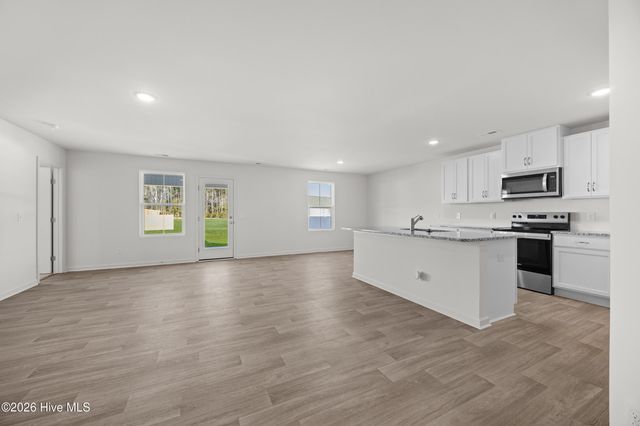 921 Parkway Drive 208, Southport, NC 28461