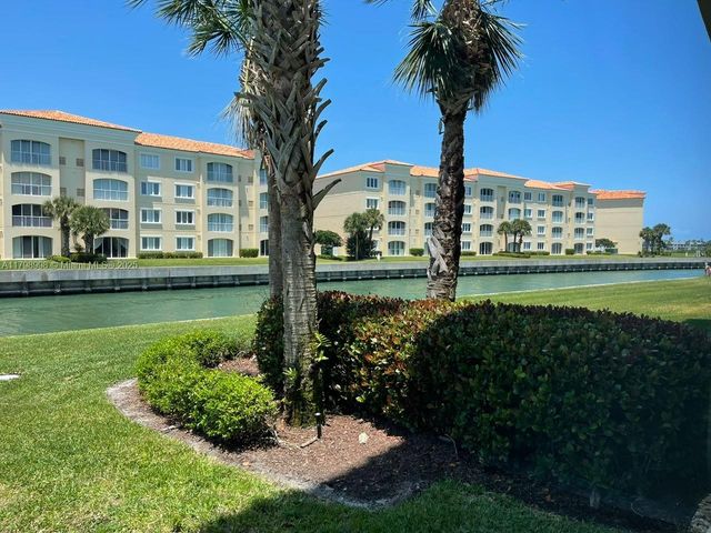 19 W Harbour Isle Dr W 103, Fort Pierce, FL 34949