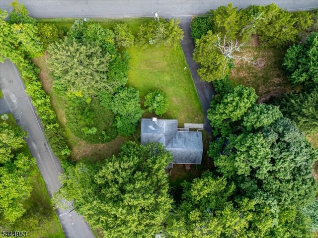 50 Forest Ave, Franklin Twp., NJ 08540