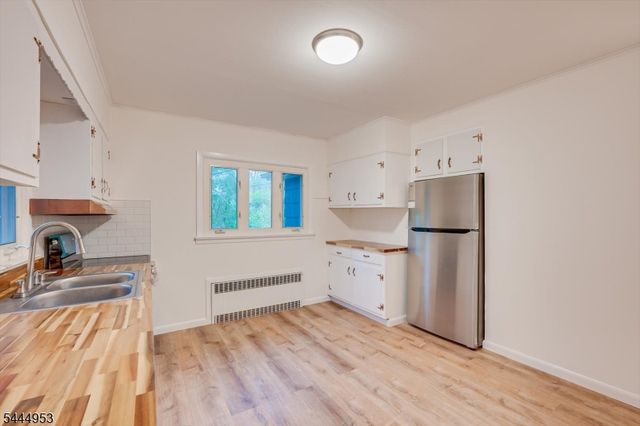 50 Forest Ave, Franklin Twp., NJ 08540