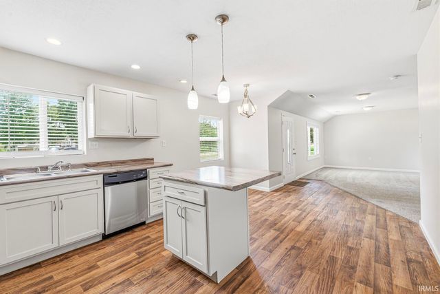 10601 Toledo Avenue, Osceola, IN 46561