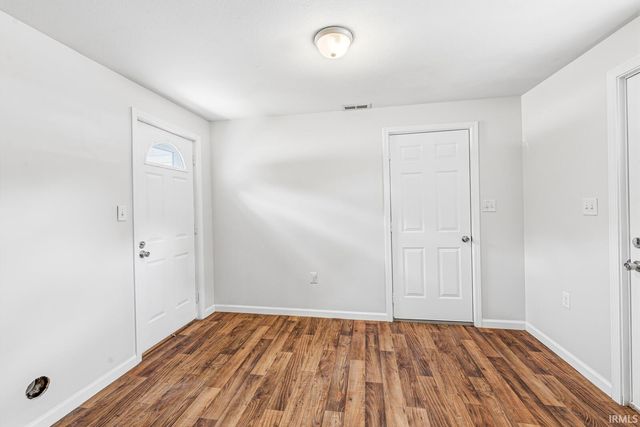 10601 Toledo Avenue, Osceola, IN 46561