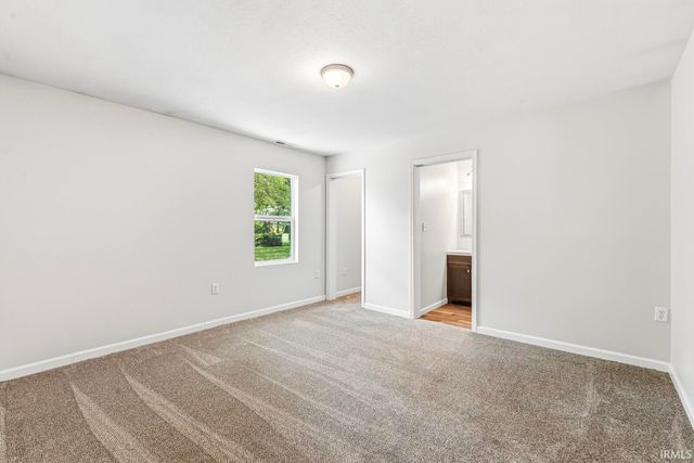 10601 Toledo Avenue, Osceola, IN 46561