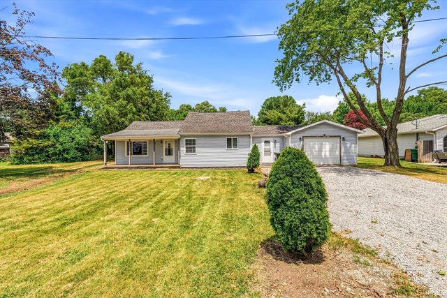 10601 Toledo Avenue, Osceola, IN 46561