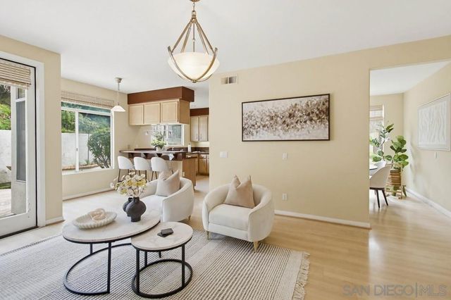 1547 Caminito Solidago, La Jolla, CA 92037