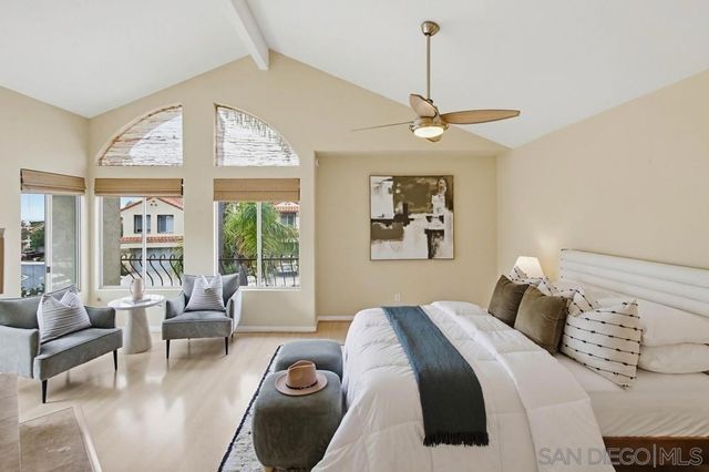 1547 Caminito Solidago, La Jolla, CA 92037