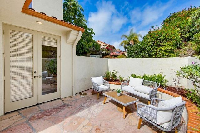 1547 Caminito Solidago, La Jolla, CA 92037