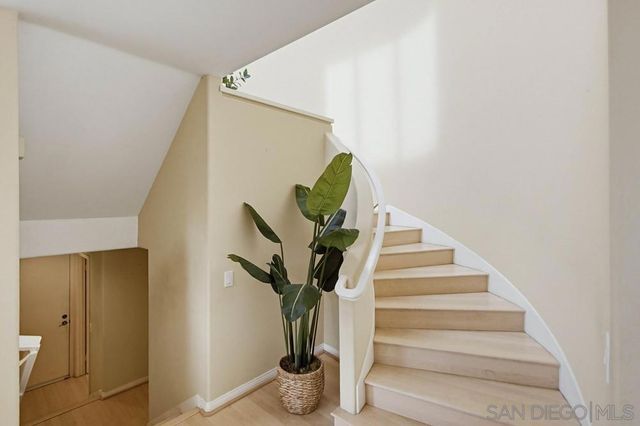 1547 Caminito Solidago, La Jolla, CA 92037