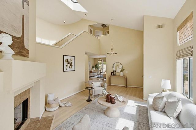 1547 Caminito Solidago, La Jolla, CA 92037