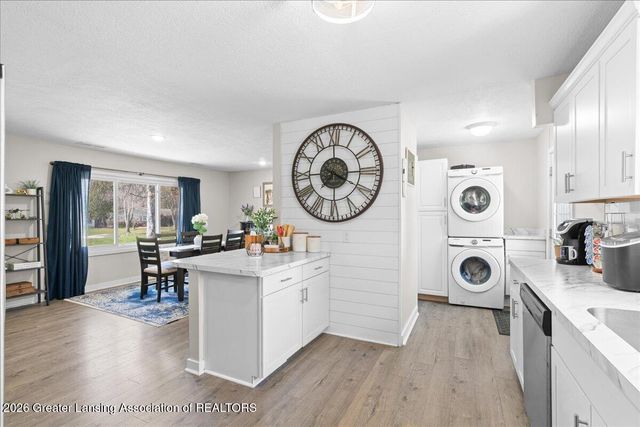 5350 Blue Haven Drive, East Lansing, MI 48823