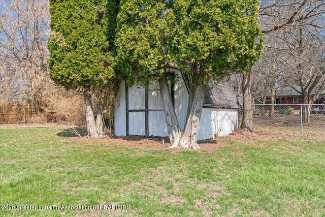 5350 Blue Haven Drive, East Lansing, MI 48823