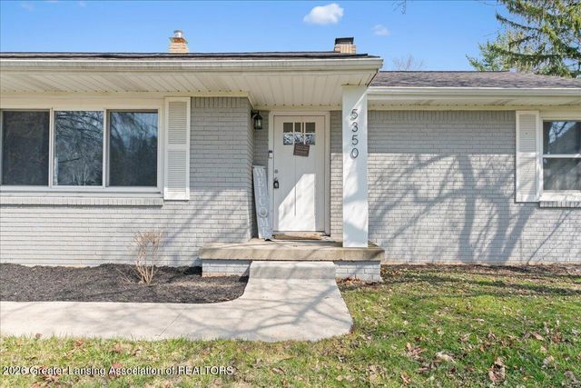 5350 Blue Haven Drive, East Lansing, MI 48823