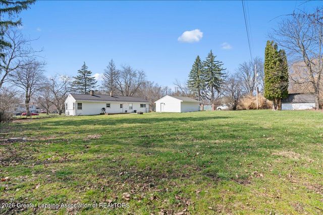 5350 Blue Haven Drive, East Lansing, MI 48823