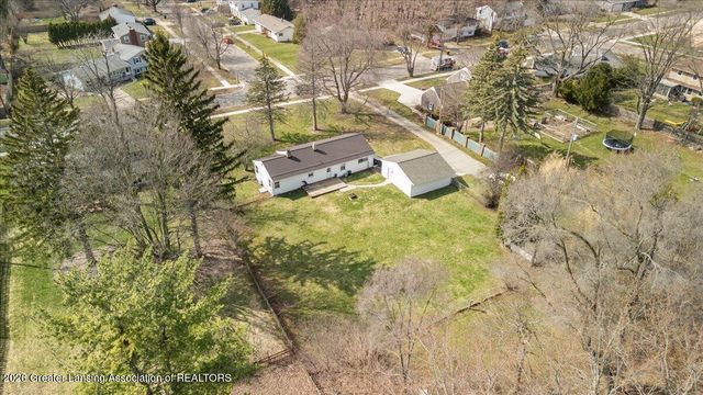 5350 Blue Haven Drive, East Lansing, MI 48823