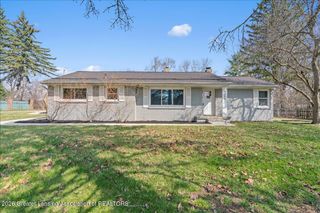 5350 Blue Haven Drive, East Lansing, MI 48823