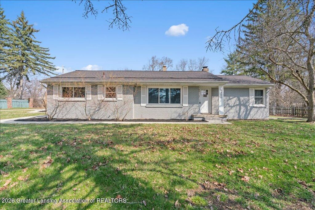 5350 Blue Haven Drive, East Lansing, MI 48823