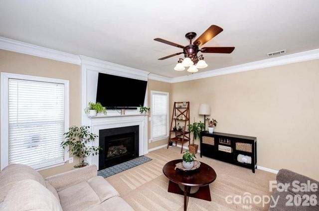 6610 Olmsford Drive, Huntersville, NC 28078