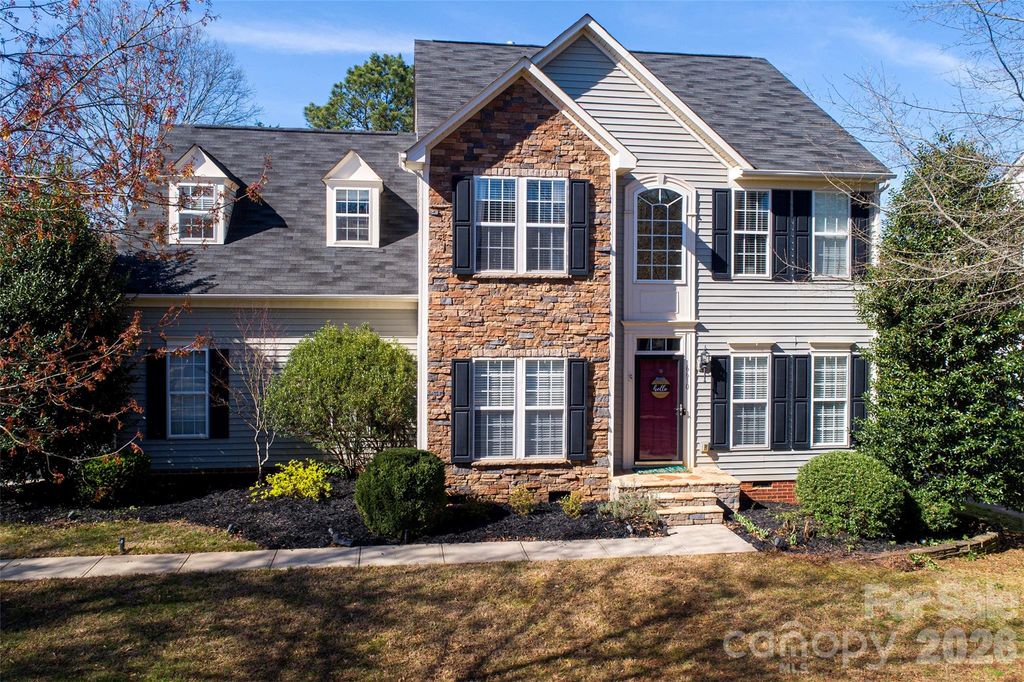 6610 Olmsford Drive, Huntersville, NC 28078