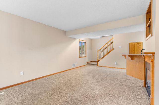 1585 Millpond Court, Chaska, MN 55318