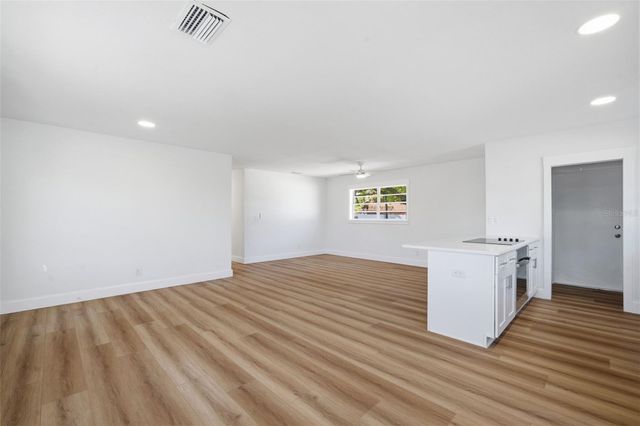 3805 W PEARL AVENUE, Tampa, FL 33611