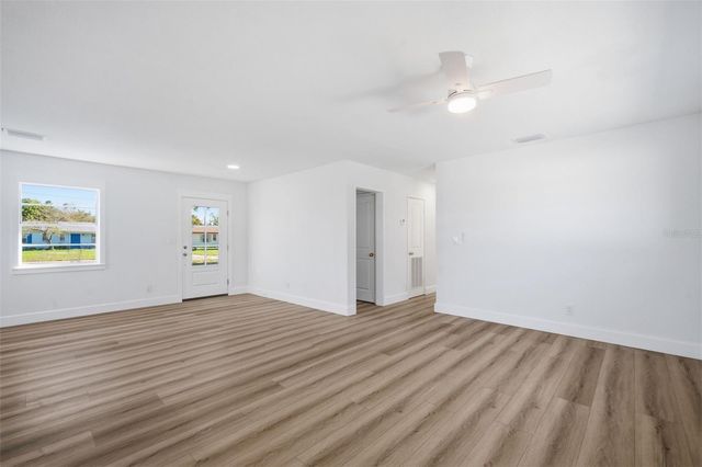 3805 W PEARL AVENUE, Tampa, FL 33611