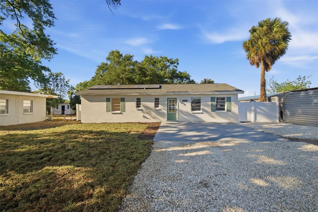 3805 W PEARL AVENUE, Tampa, FL 33611