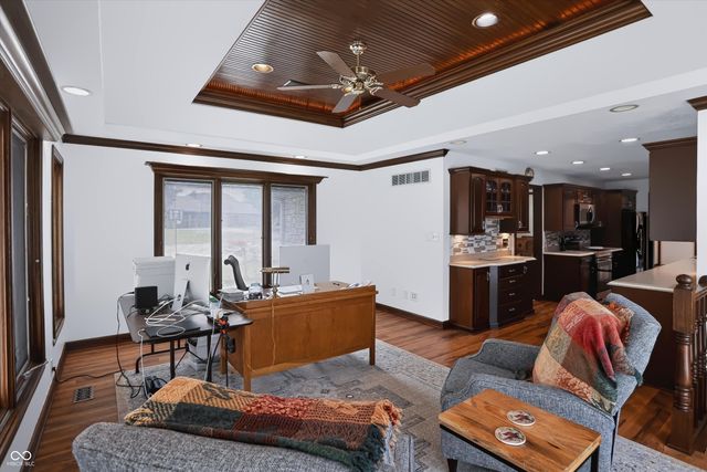 2088 Golfview Court, Greenwood, IN 46143