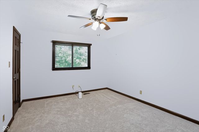 2088 Golfview Court, Greenwood, IN 46143