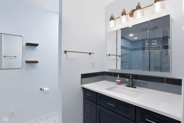 2088 Golfview Court, Greenwood, IN 46143
