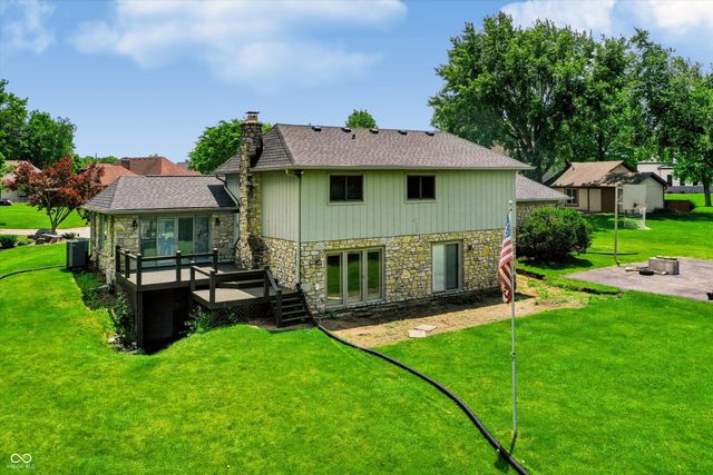2088 Golfview Court, Greenwood, IN 46143