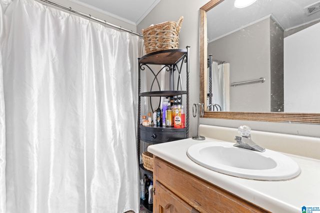 352 JAMESTOWN MANOR DRIVE, Gardendale, AL 35071