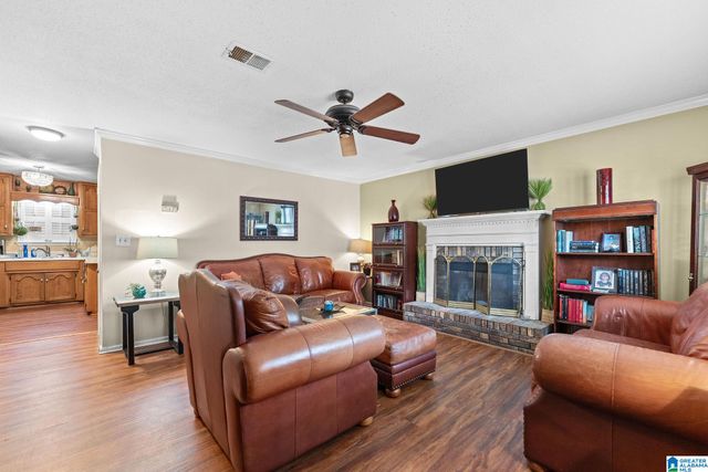 352 JAMESTOWN MANOR DRIVE, Gardendale, AL 35071