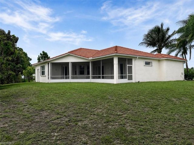 4775 8th ST NE, Naples, FL 34120