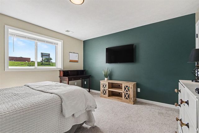 5338 Quest Drive, Grandville, MI 49418