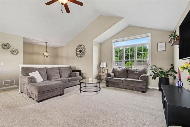 5338 Quest Drive, Grandville, MI 49418