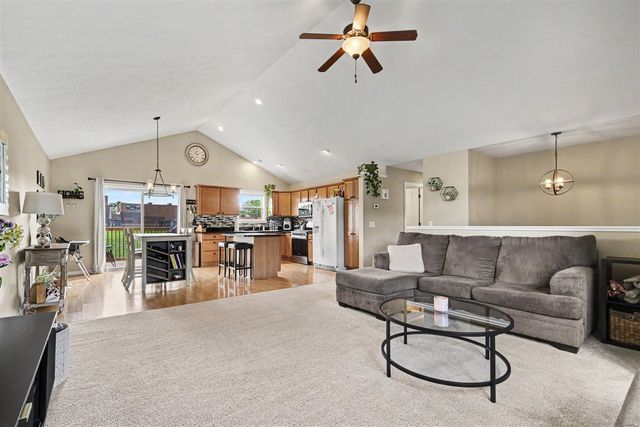 5338 Quest Drive, Grandville, MI 49418