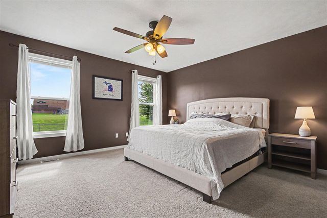 5338 Quest Drive, Grandville, MI 49418