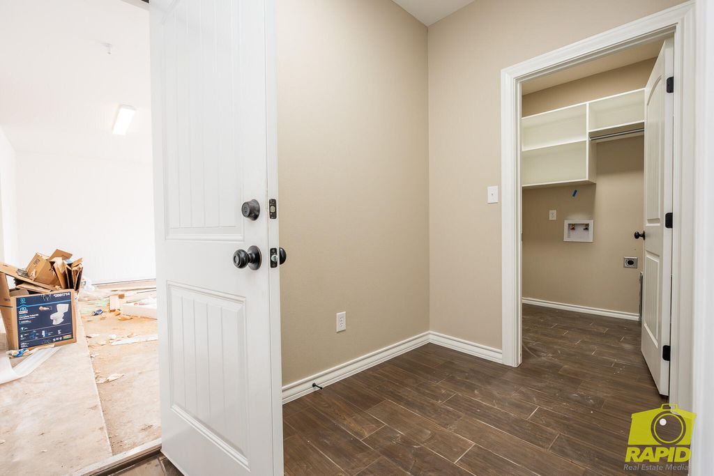 Image 13 of property listing at 4156 Wildebeest Way, San Angelo, TX 76901