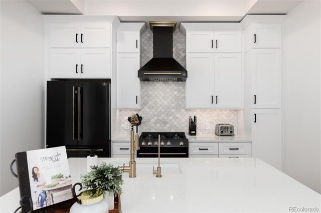 1733 Grove Street 4, Denver, CO 80204