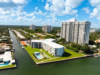 1700 NE 105th St 312, Miami Shores, FL 33138