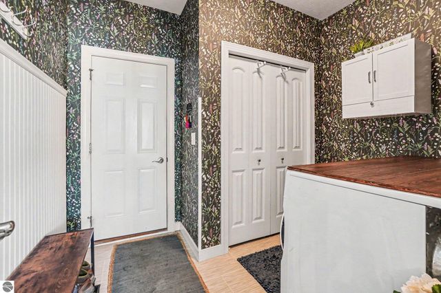 842 Winchester Street, Holland, MI 49423